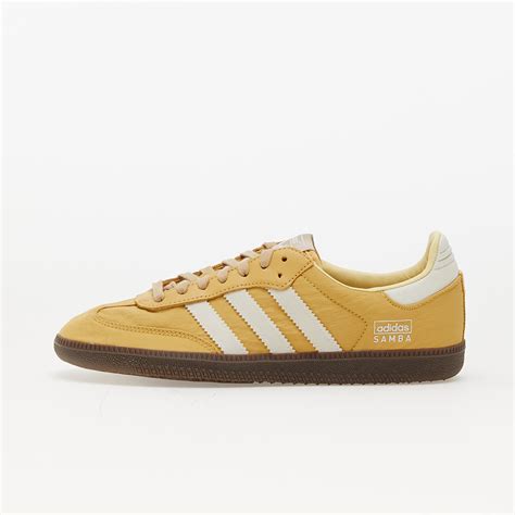 adidas schoenen wit met zwarte strepen|adidas samba sandalen.